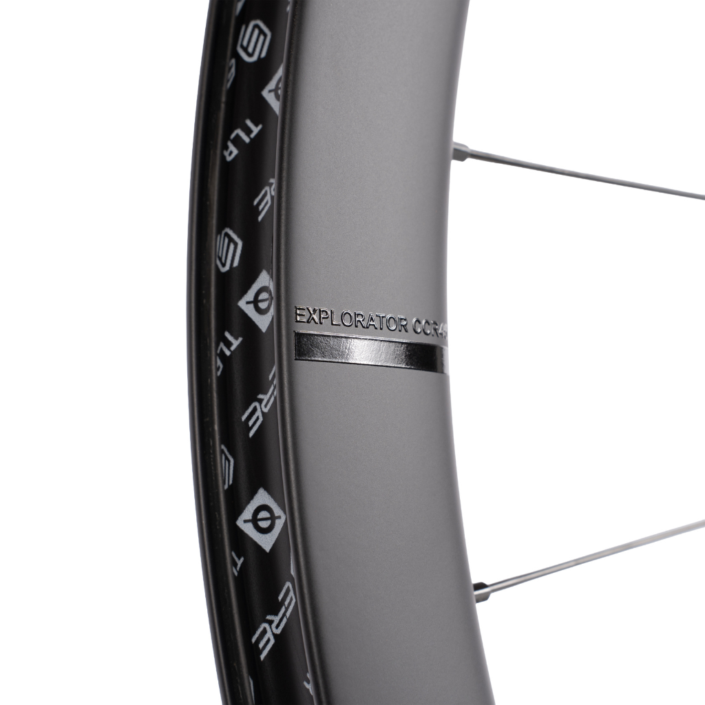 Hjulset ERE EXPLORATOR CCR45 HG11 Carbon Disc